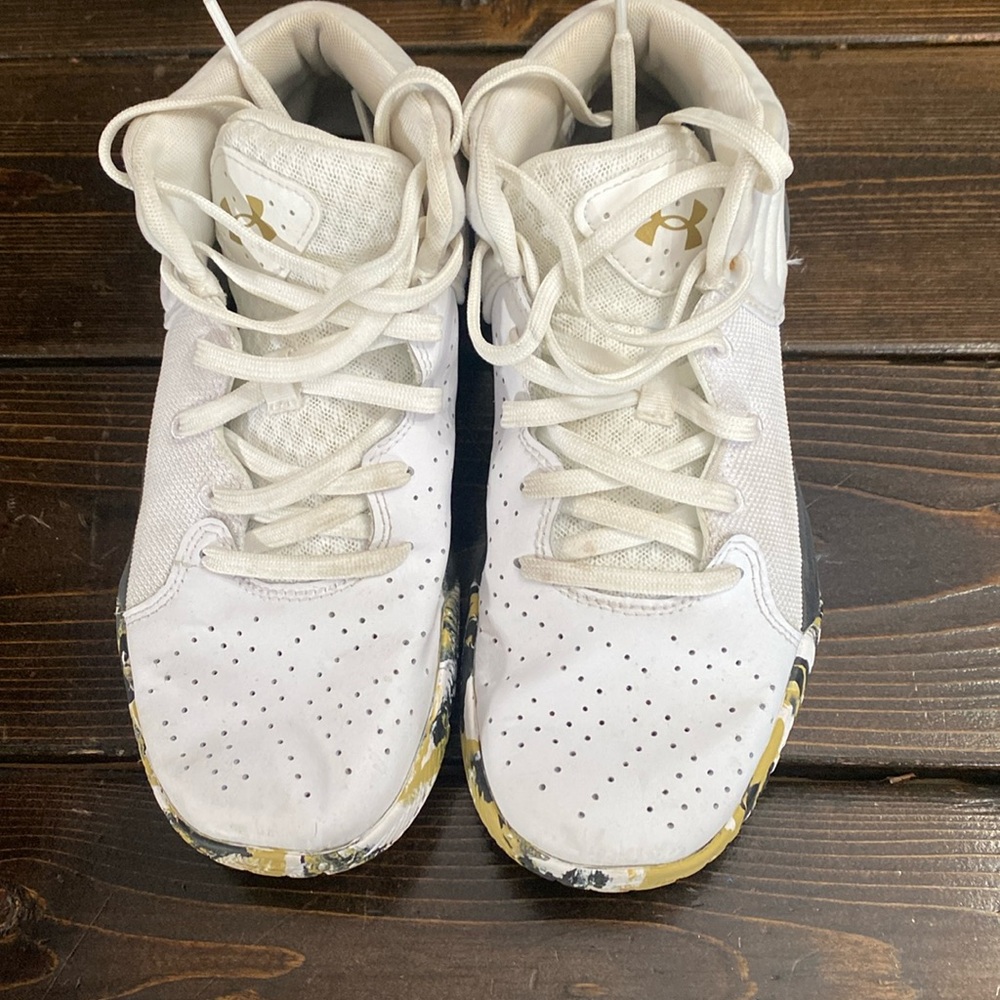 UA basketball shoes